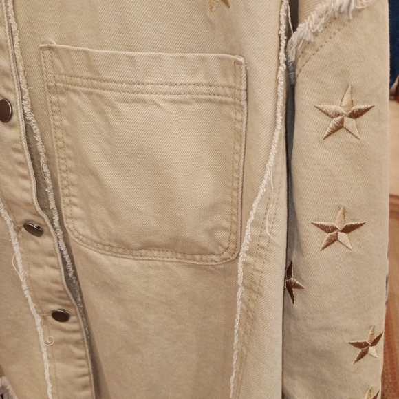 Easel Beige Star Embroidered Utility Jacket - Picture 4 of 5